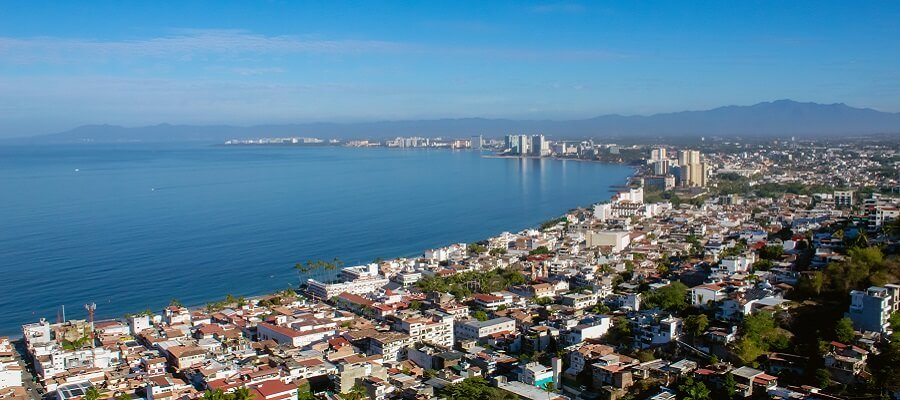 Watch all the beach and pool fun from these Puerto Vallarta webcams